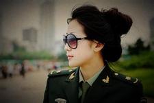 cara mengambil uang di golden hoyeah com/blogs/worldviews/wp/2013/05/09/north-korean-traffic-girl-may-have-won-military-award-for-saving-kim-jong-un-poster/Wall Street Journalhttp